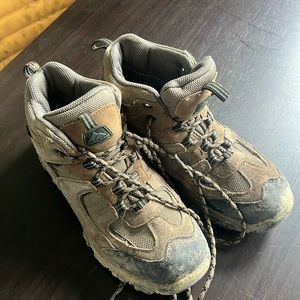 Outland hiking boots